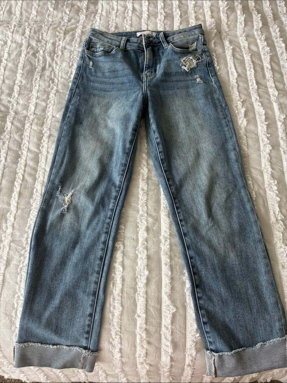 Women's Cropped Distressed Blue Jeans